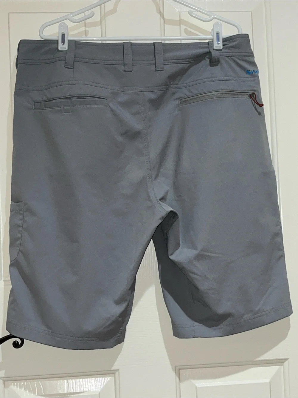 Simms Men's Light Gray Hybrid Fishing Shorts